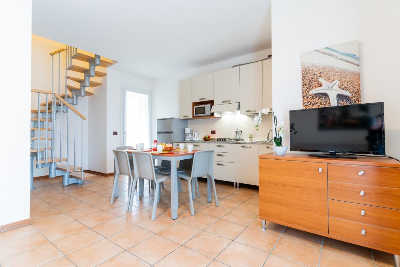 Apartment Pini Village Lido Altanea